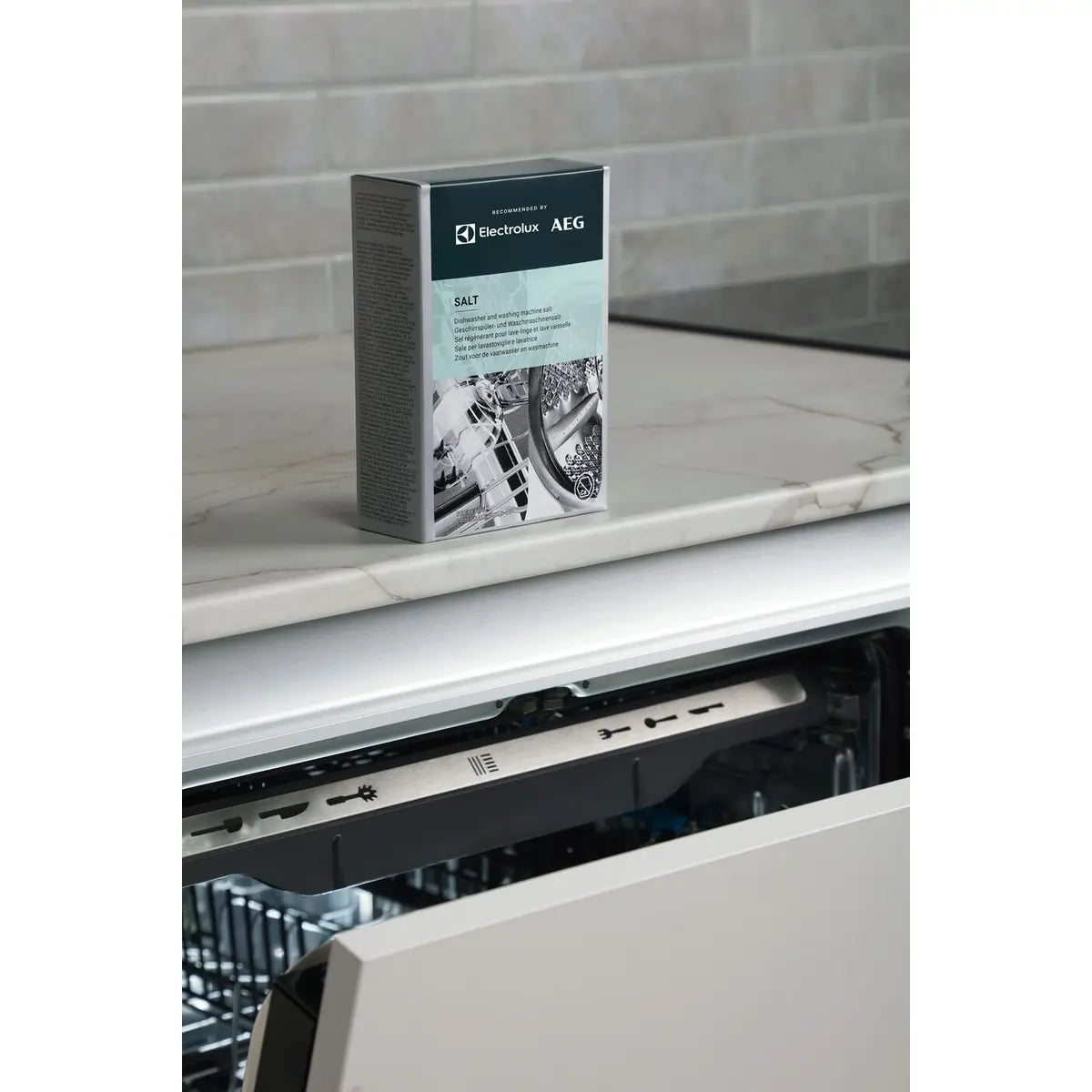 Electrolux M3GCS201 Dishwasher And Washing Machine Salt, 1kg