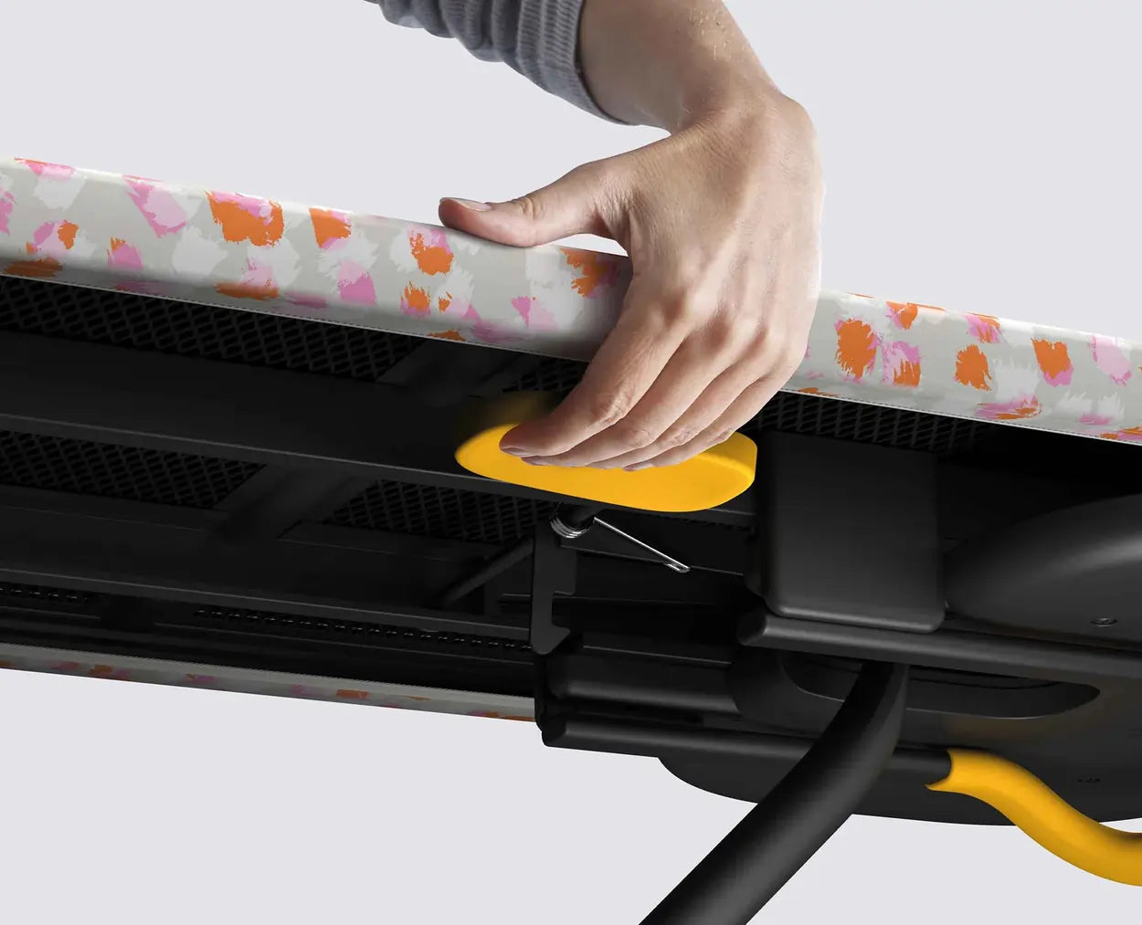 Joseph Joseph 50029 Glide Max 135cm Easy-store Ironing Board, Peach Blossom