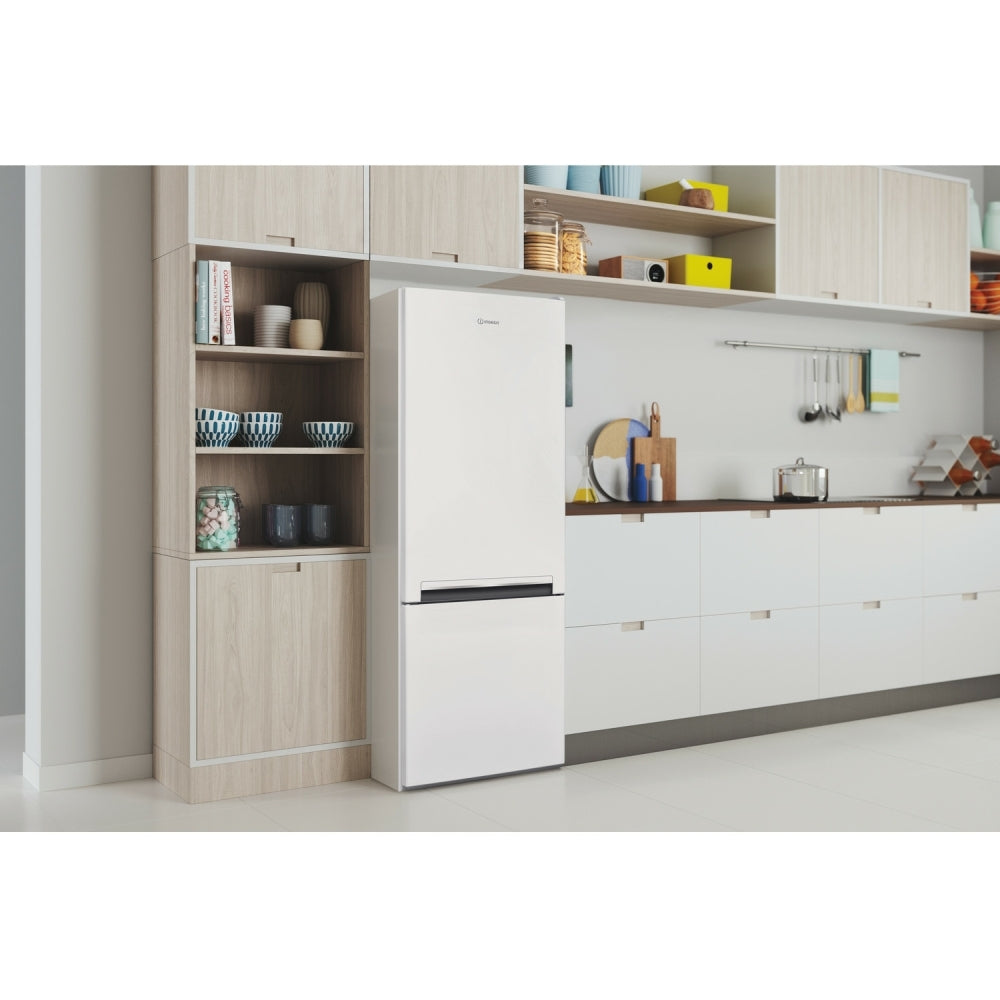 Indesit LI6S2EWUK Low Frost Fridge Freezer, 70/30, White, E Rated