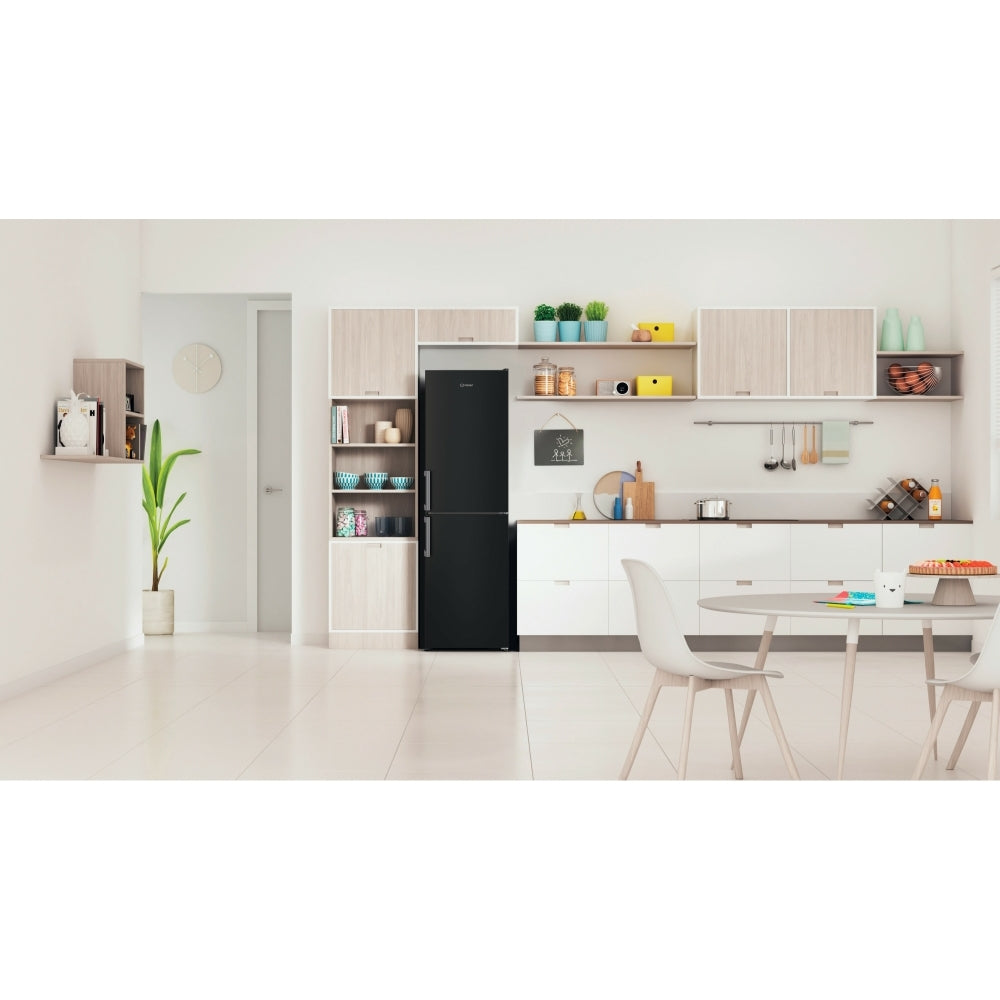 Indesit IB55732BUK Low Frost 287 Liters Fridge Freezer, 50/50, Black, E Rated