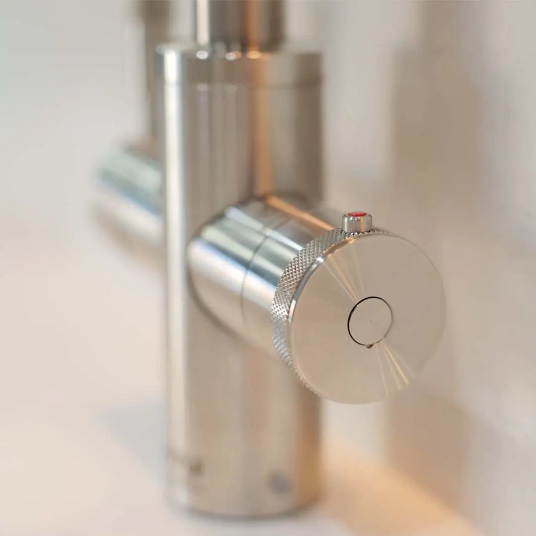 QETTLE Q9400PV Signature Modern 4-in-1 Boiling Water Tap With 4 Litre Tank, Stainless Steel