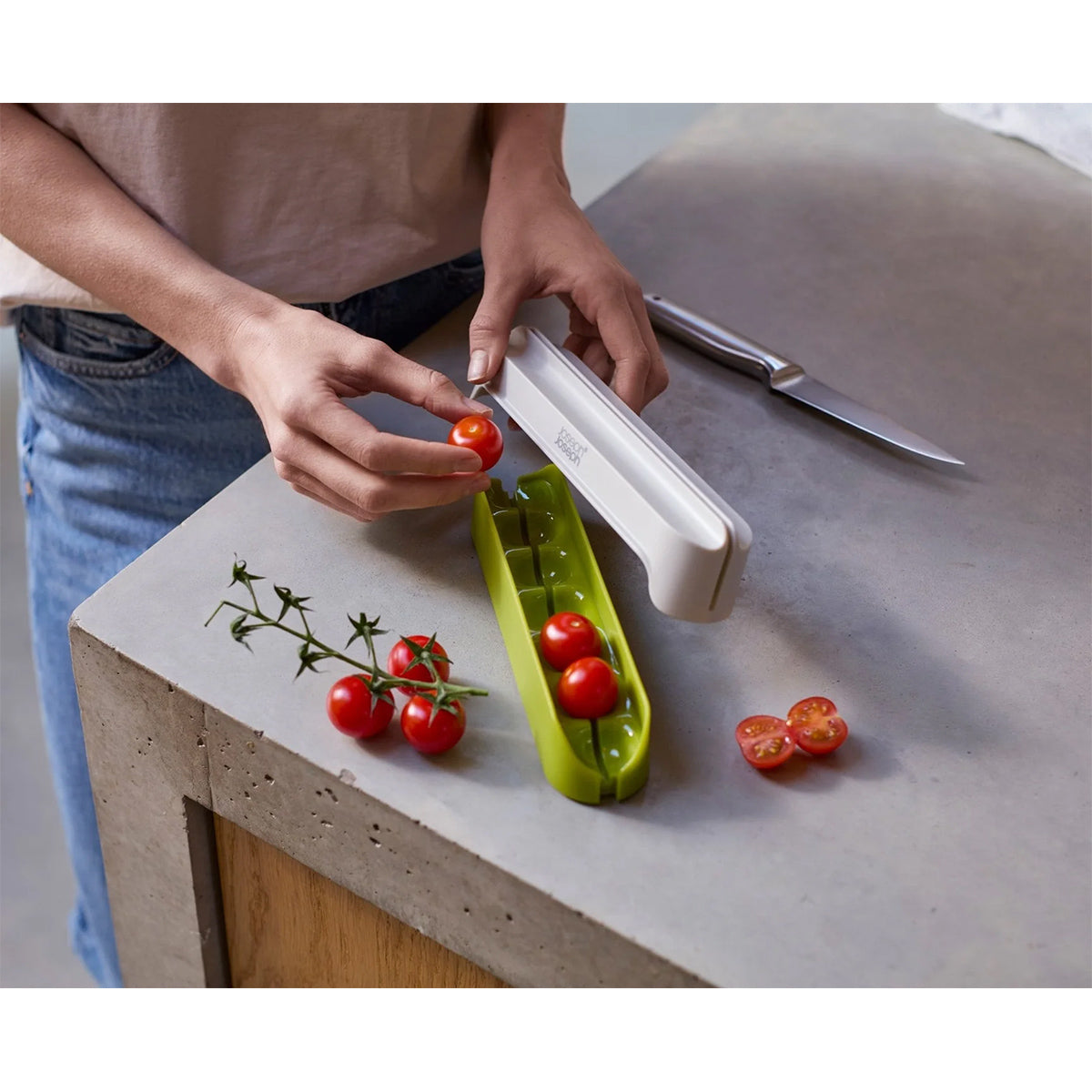 Joseph Joseph 1000063 Halve-It™ Food Slicing Tool - Green