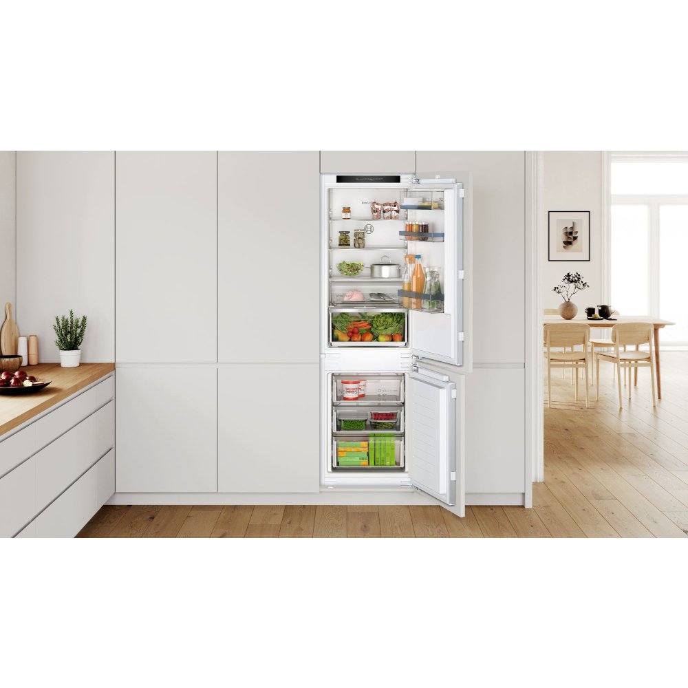 Bosch KIN86VFE0G Series 4 Frost Free Integrated Fridge Freezer, Fixed Hinge, 60/40, E Rated