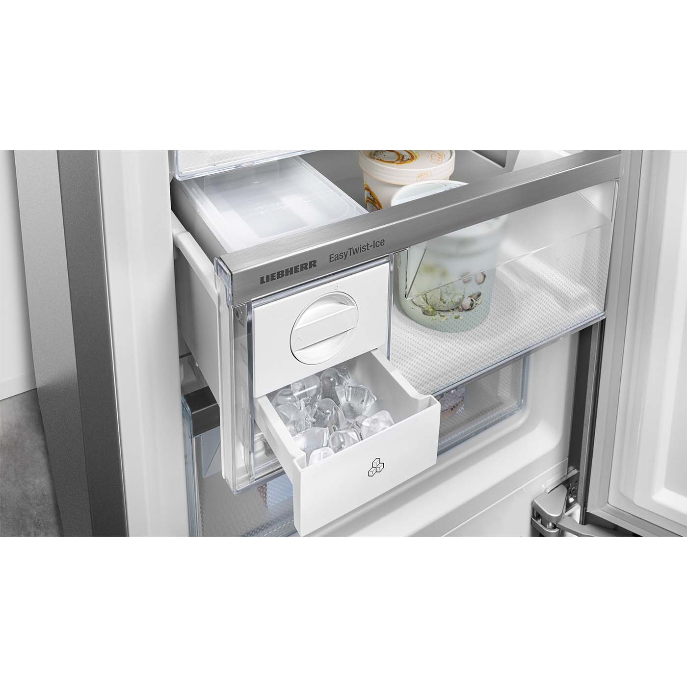 Liebherr CBNsda 572i Plus No Frost Fridge Freezer, 70/30, Steel Door, A Rated