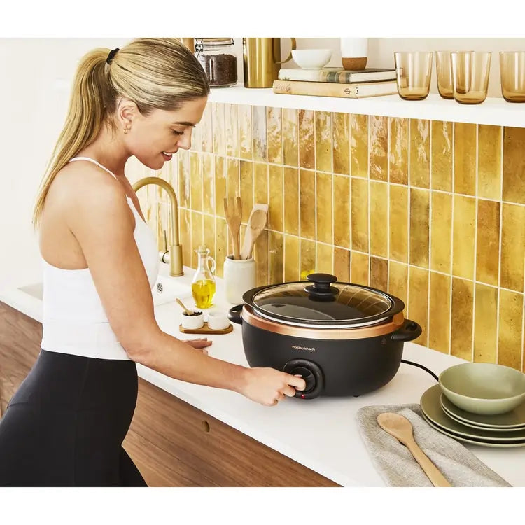 Morphy Richards 461016 6.5 Litre Sear and Stew Slow Cooker, Rose Gold