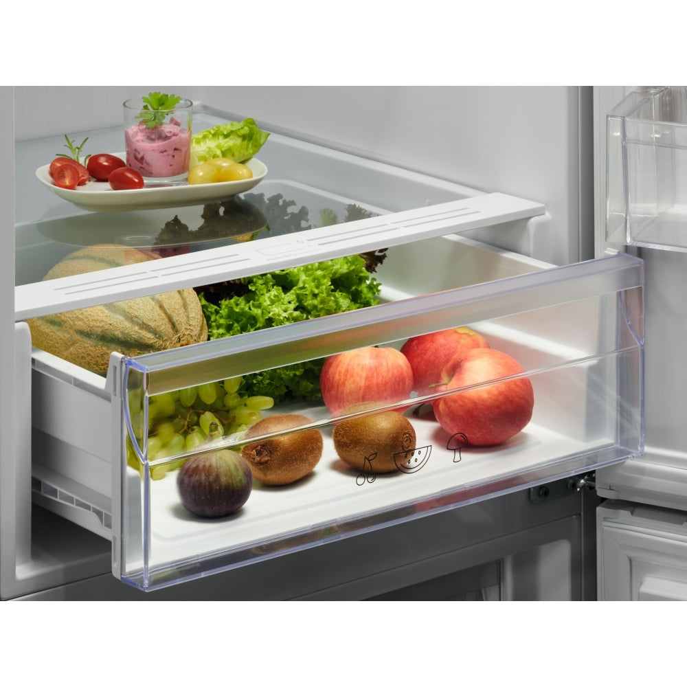 AEG ORC5S331EX Freestanding 70/30 Fridge Freezer Frost Free,Silver,E Rated