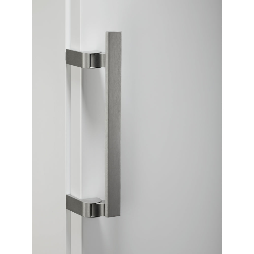 AEG ORK7M391EW Freestanding Larder Fridge,White,E Rated