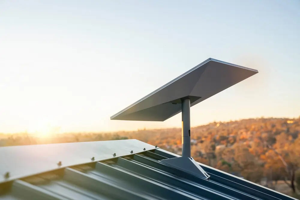 Starlink 02541002-510 Standard Satellite Antenna & Wi-Fi Router Kit (New Gen), Tri-band