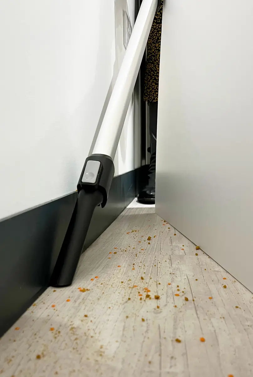 VAX CLSVB4CS Blade 4 Classic Cordless Vacuum Cleaner, Graphite & Silver