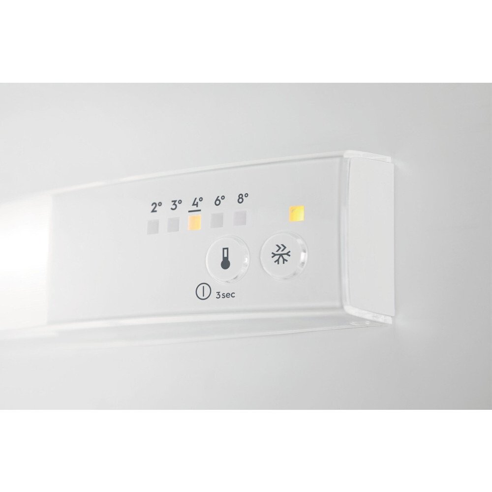 AEG SCB614F1LS 60/40 Integrated Fridge Freezer, Low Frost White | Atlantic Electrics