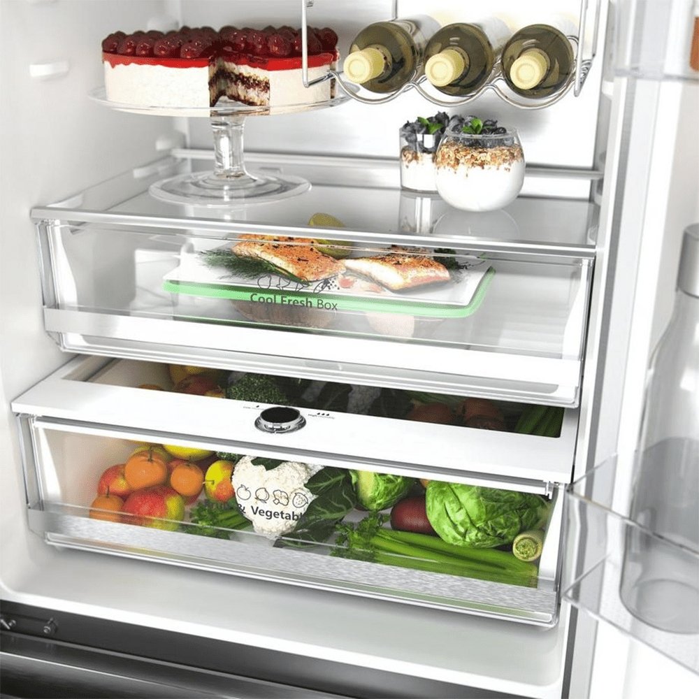 Hisense RF632N4WIF 70.4cm Frost Free Fridge Freezer Stainless Steel | Atlantic Electrics
