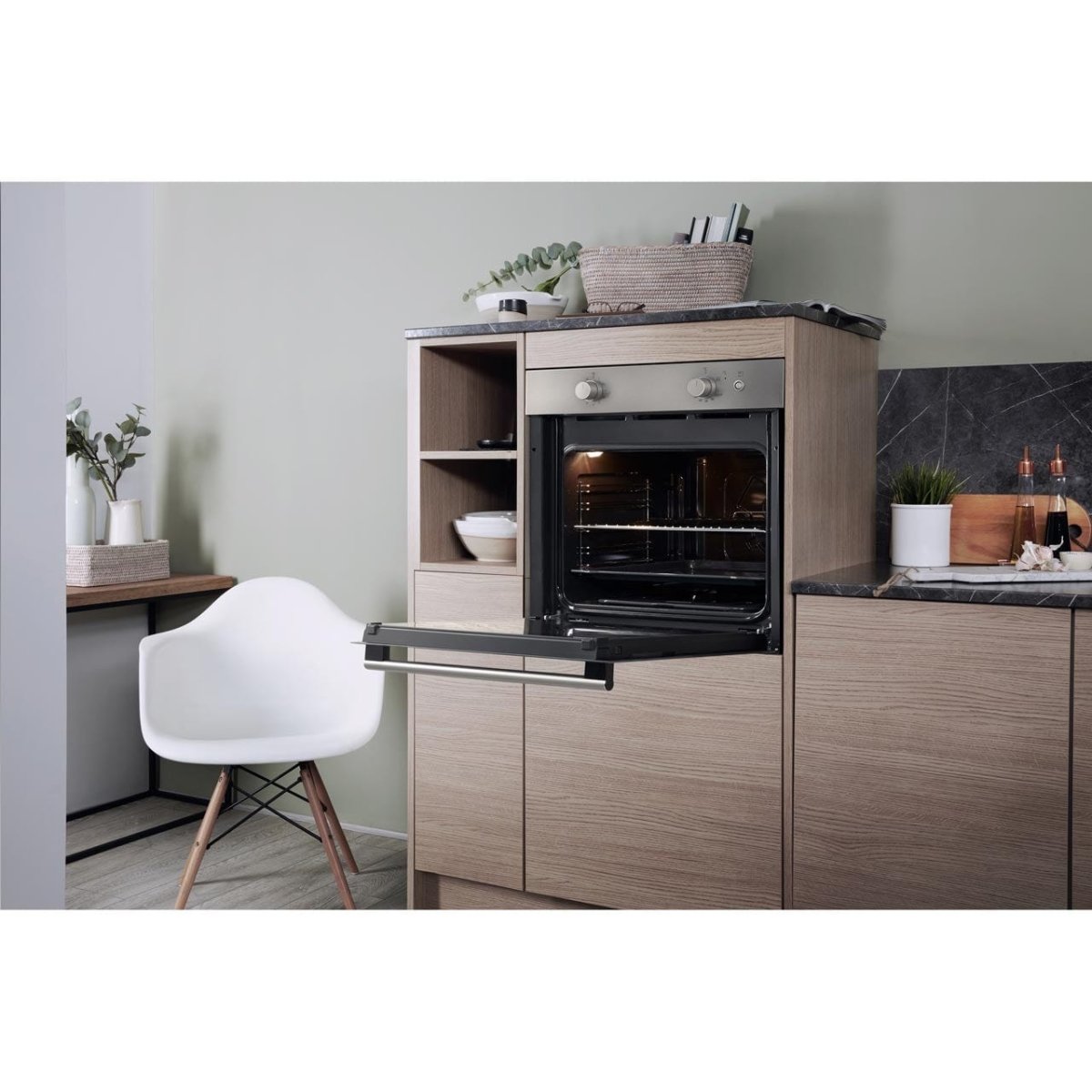 Hotpoint GA2124IX Single Gas Oven - Stainless Steel | Atlantic Electrics
