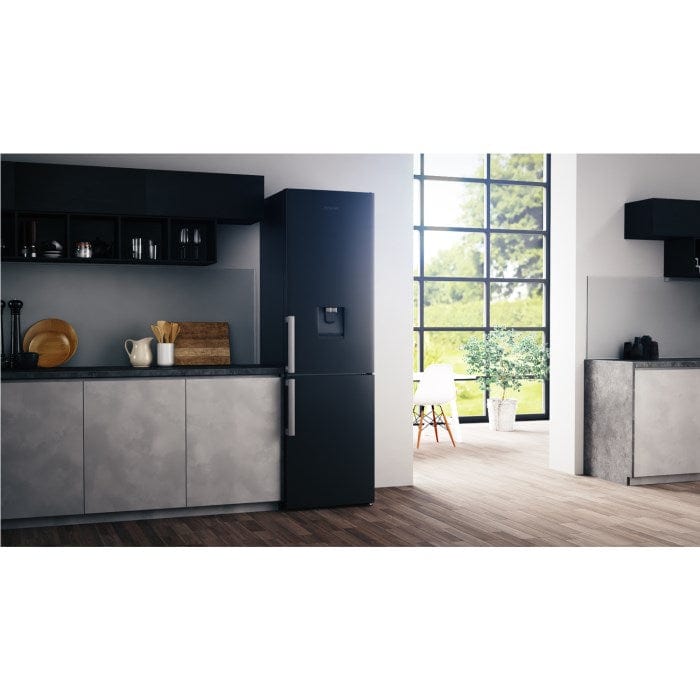 Hotpoint H7T911AKSHAQUA 70-30 Frost Free Fridge Freezer - Black - Stainless Steel - Atlantic Electrics - 39477925413087