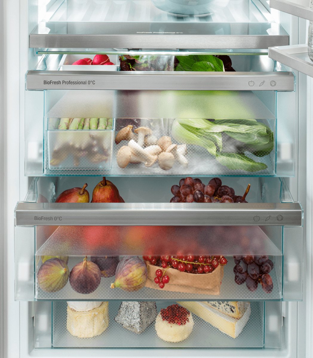Liebherr IRBAD5190-617 296L Integrated fridge with BioFresh Professional and AutoDoor | Atlantic Electrics