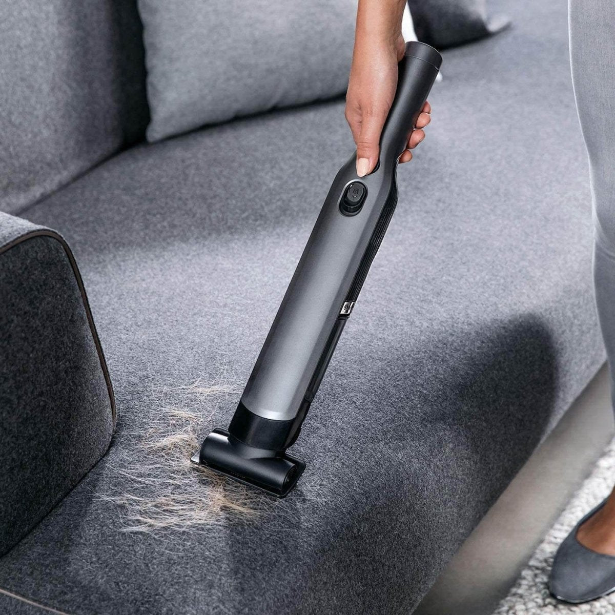 Shark WV200UK Cordless HandHeld Vacuum Cleaner (Single Battery) Shark Steel Grey | Atlantic Electrics