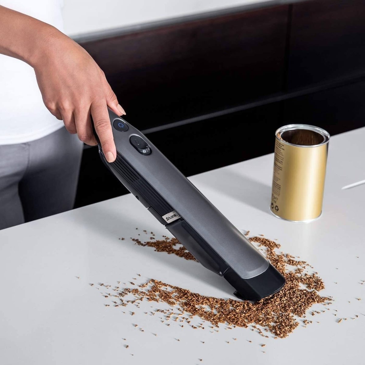 Shark WV200UK Cordless HandHeld Vacuum Cleaner (Single Battery) Shark Steel Grey | Atlantic Electrics