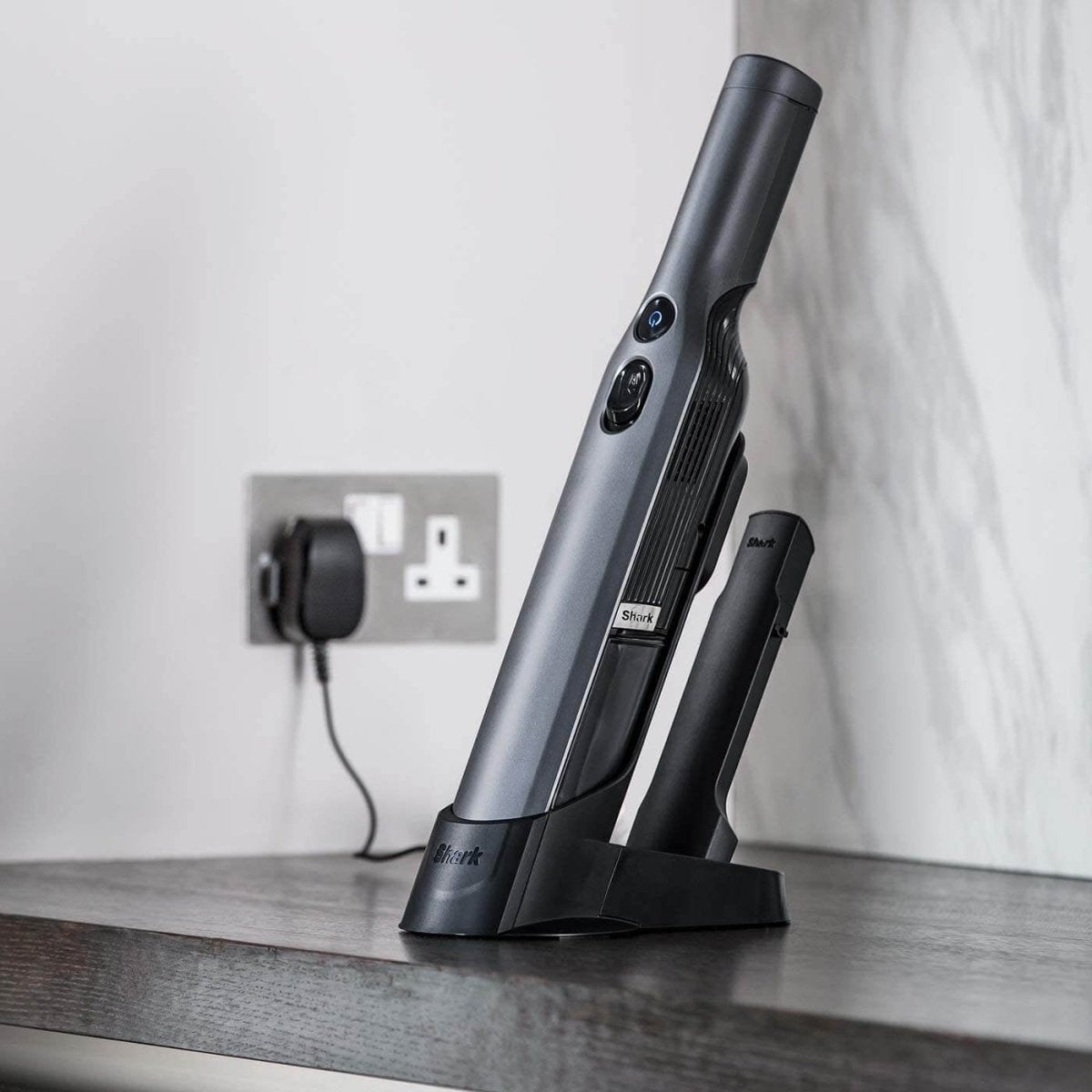 Shark WV200UK Cordless HandHeld Vacuum Cleaner (Single Battery) Shark Steel Grey | Atlantic Electrics