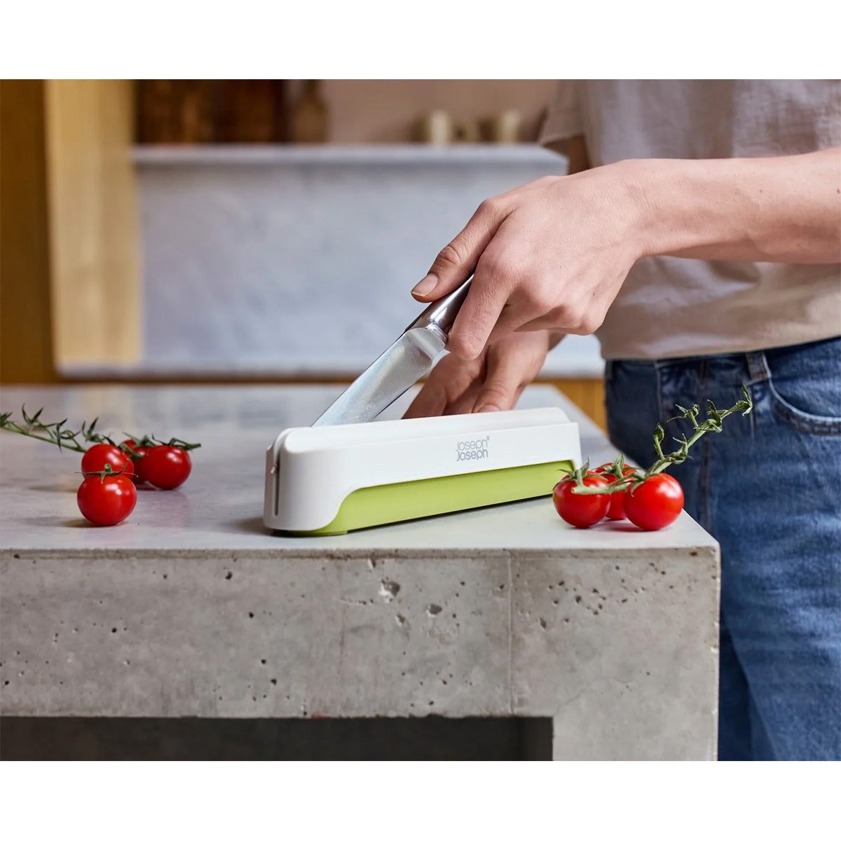 Joseph Joseph 1000063 Halve-It™ Food Slicing Tool - Green