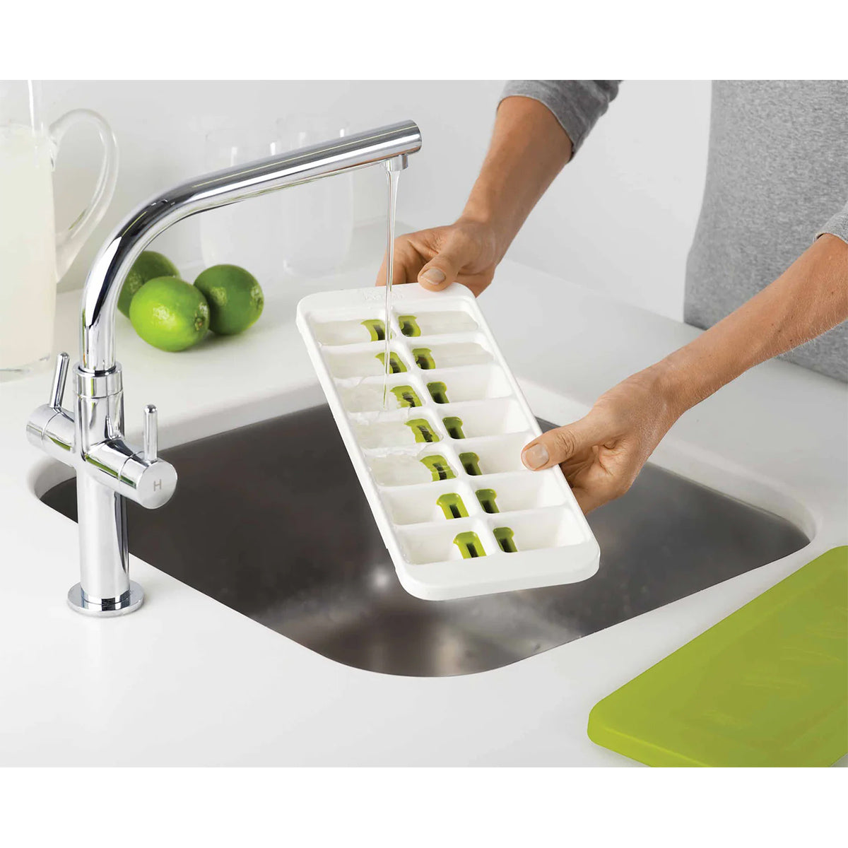 Joseph Joseph 20018 QuickSnap™ Plus Ice Cube Tray, 14 Cube Capacity - Green