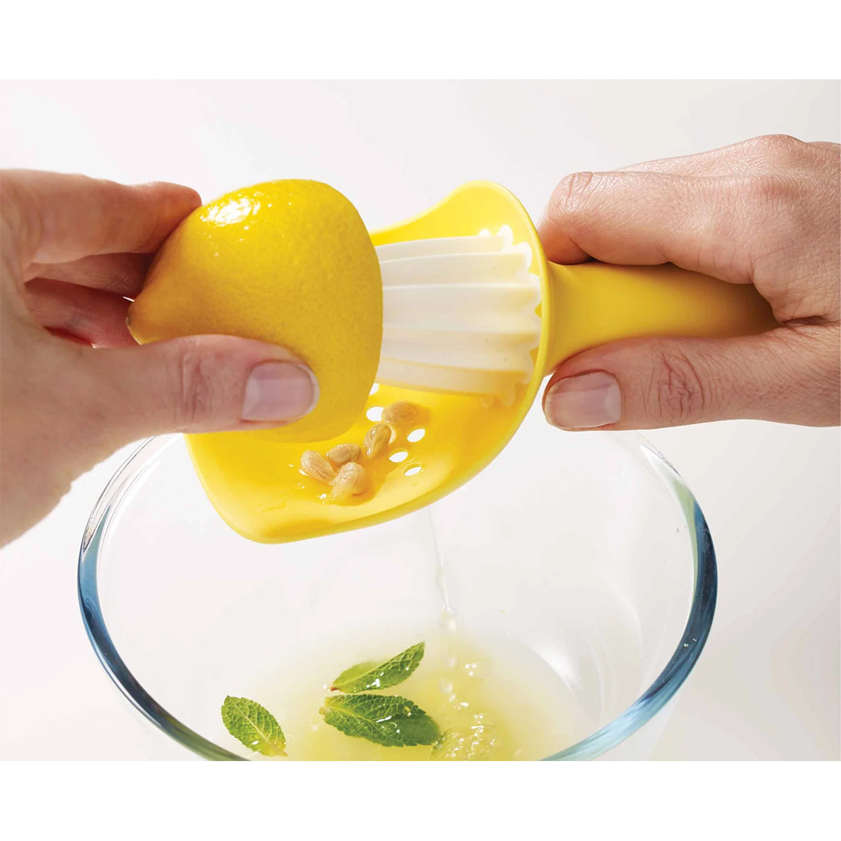 Joseph Joseph 20028 Catcher™ Citrus Reamer - Yellow