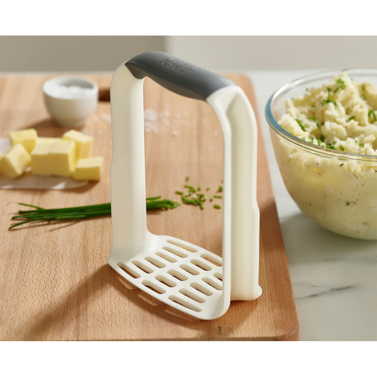 Joseph Joseph 20140 Easy-Mash™ Potato Masher - White