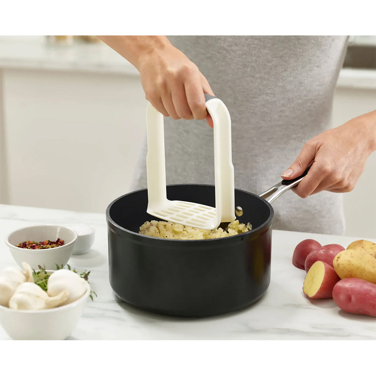 Joseph Joseph 20140 Easy-Mash™ Potato Masher - White