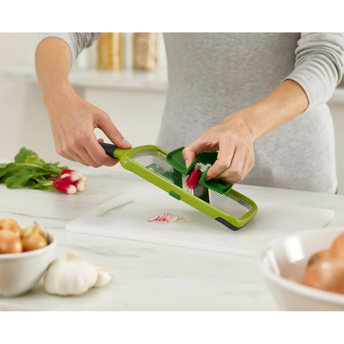 Joseph Joseph 20141 Multi-Grip Mandoline™, 3 Slice Thickness - Green