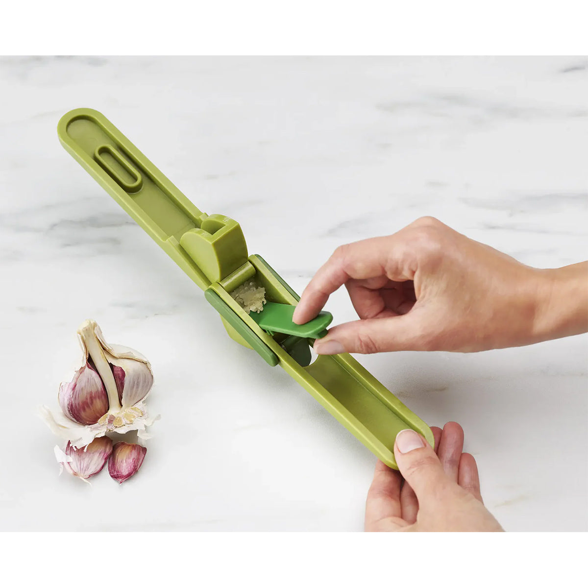 Joseph Joseph 20179 CleanForce™ Garlic Press - Green