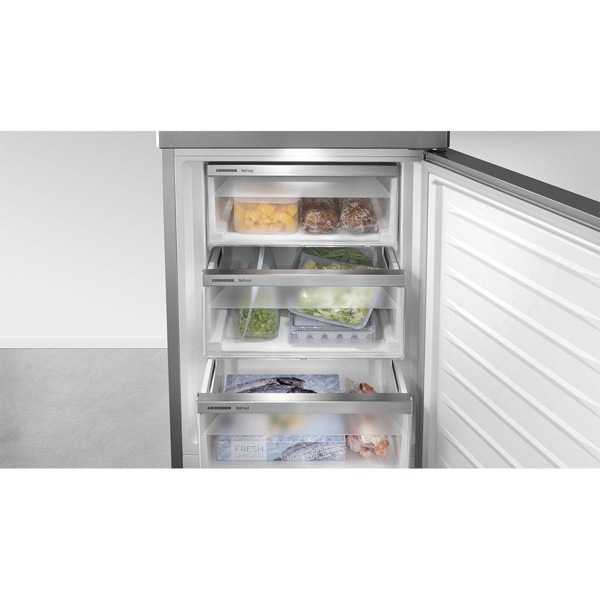 Liebherr CBNsda 575i Prime Freestanding Fridge Freezer With BioFresh And NoFrost, 362 Litre, 59.7cm Wide - Silver