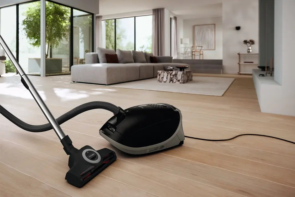 Miele GUARDM1 Cat & Dog Flex Bagged Cylinder Vacuum Cleaner, Obsidian Black