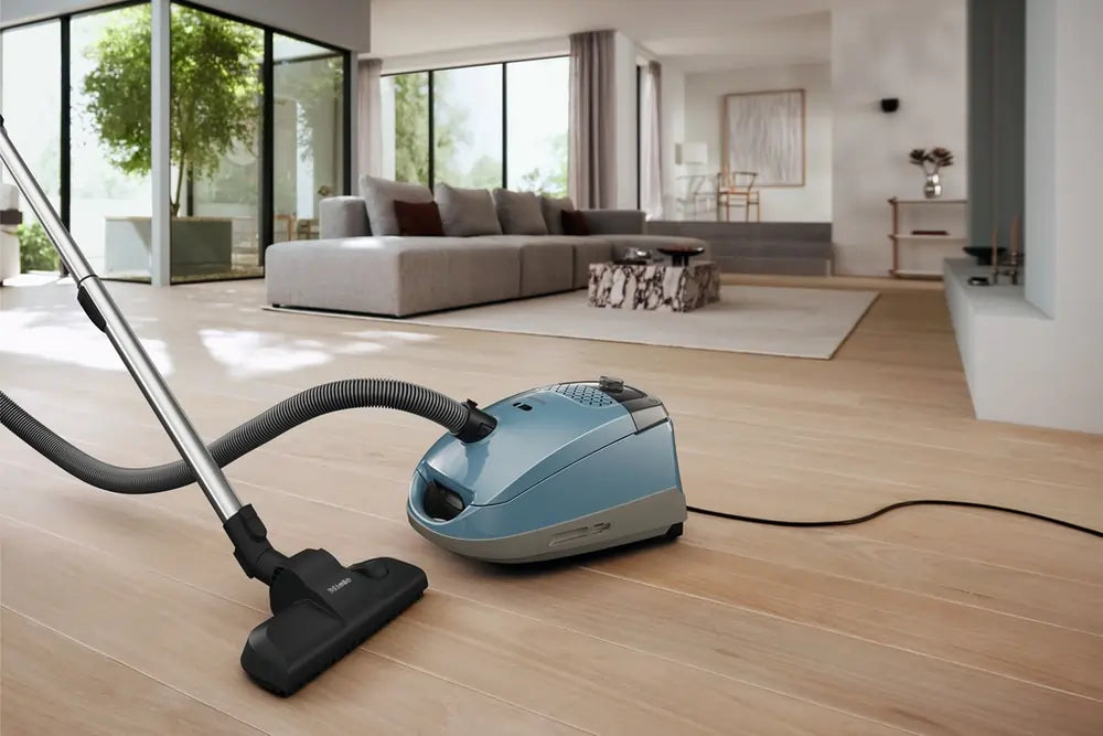 Miele GUARDS1BLUE Bagged Cylinder Vacuum Cleaner, Nordic Blue - 73448497873269 