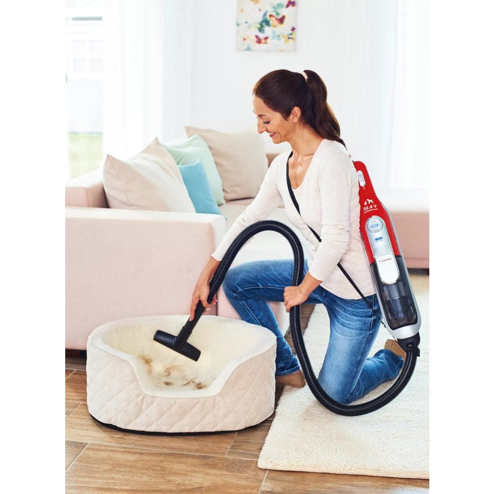 Bosch BCH7PETGB Athlet Serie 8 ProAnimal 32.4V Cordless Vacuum Cleaner, upto 75 minutes runtime Red | Atlantic Electrics