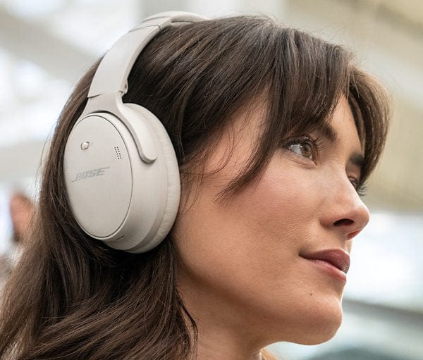 Bose® QuietComfort® 45 (QC45) Wireless Bluetooth Noise Cancelling Smart Headphones - White Smoke - Atlantic Electrics