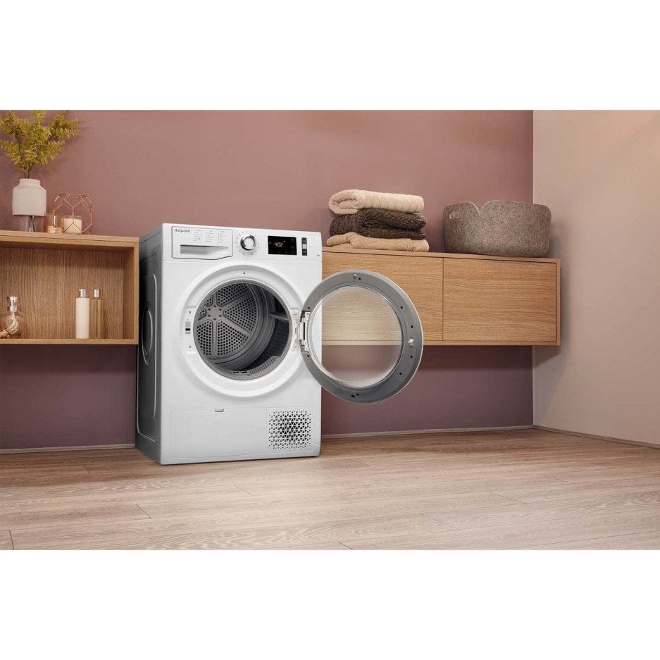 Hotpoint ActiveCare NTM1182XBUK 8Kg Heat Pump Tumble Dryer - White | Atlantic Electrics - 39477910733023 