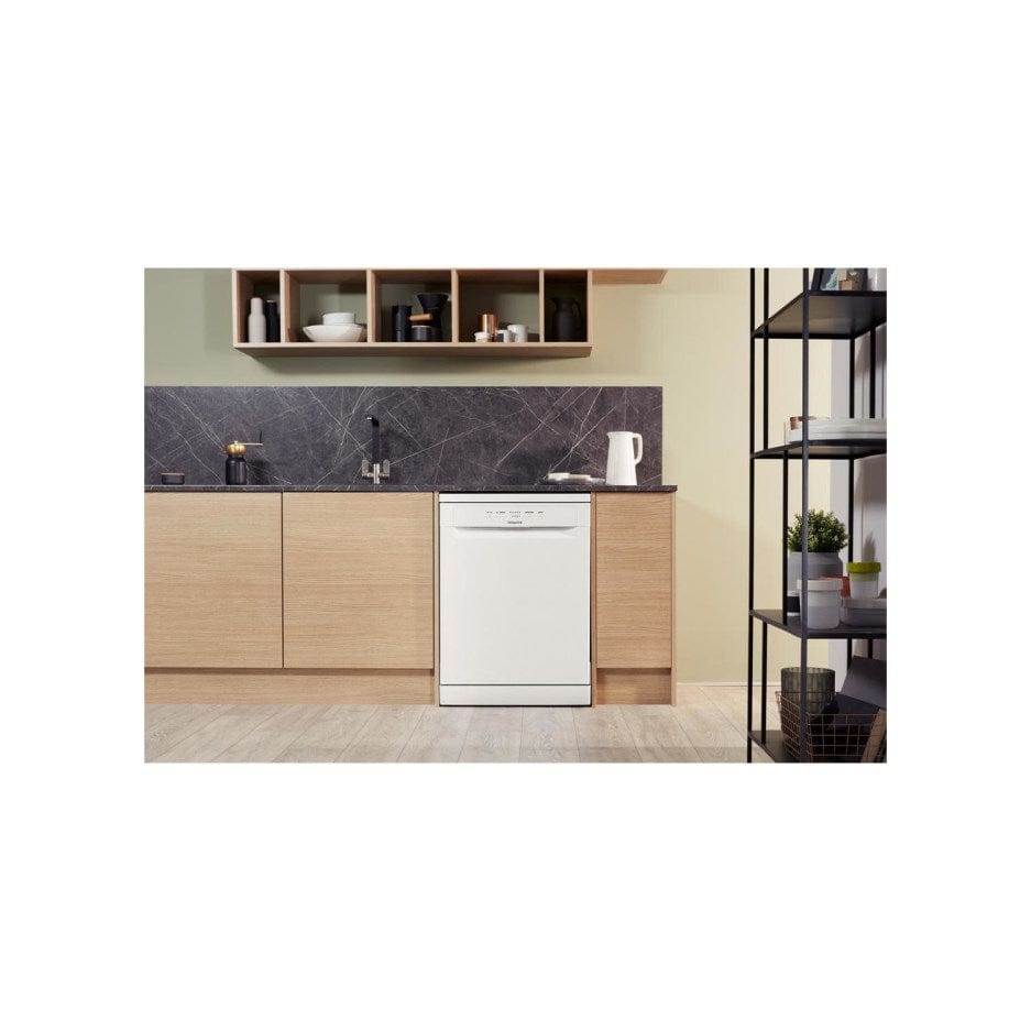 Hotpoint HFE2B26CNUK 13 Place Extra Efficient Freestanding Dishwasher White - Atlantic Electrics - 39477941698783 