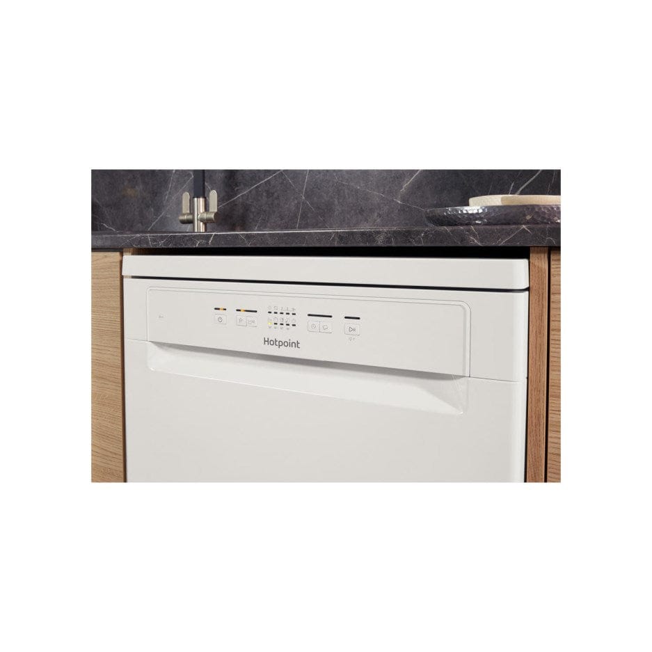 Hotpoint HFE2B26CNUK 13 Place Extra Efficient Freestanding Dishwasher White - Atlantic Electrics - 39477941666015 