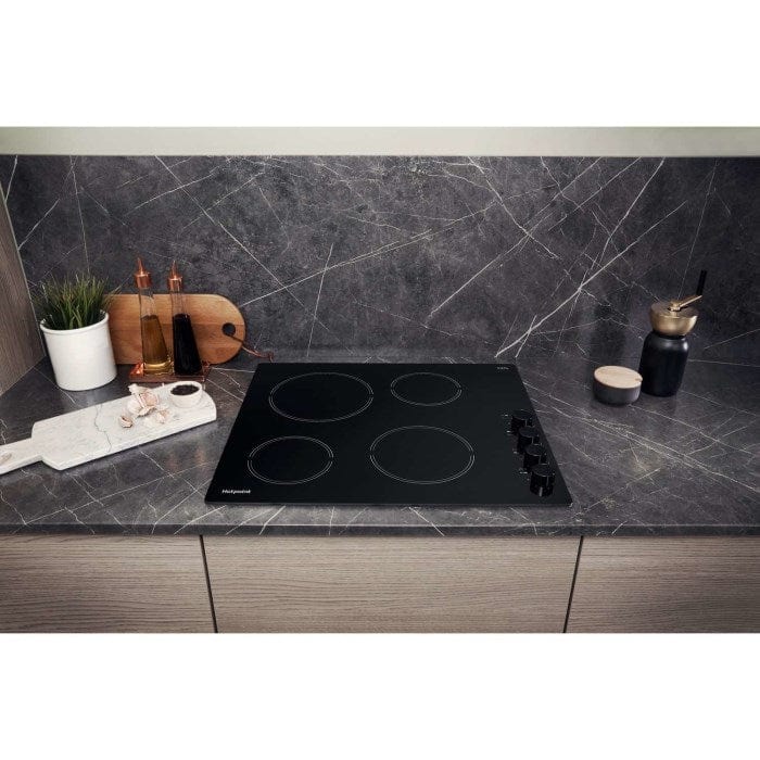 HOTPOINT HR619CH 58cm Four Zone Ceramic Hob With Side Controls - Black | Atlantic Electrics