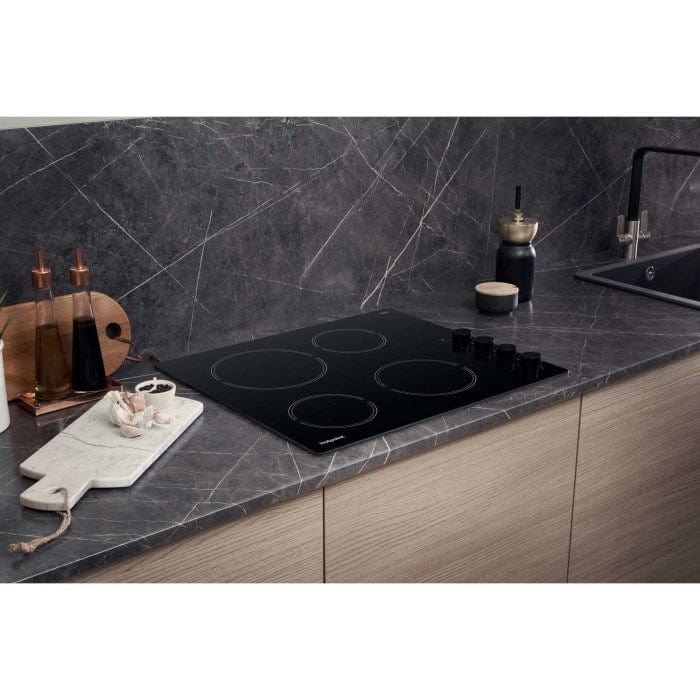 HOTPOINT HR619CH 58cm Four Zone Ceramic Hob With Side Controls - Black | Atlantic Electrics - 39478012215519 