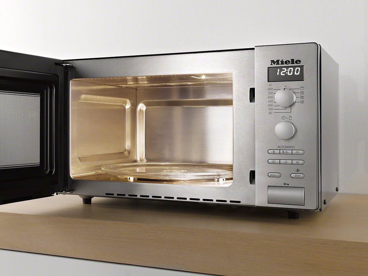 Miele M6012SC-CLST 26 Litre Freestanding Microwave Oven, 900W - Stainless Steel | Atlantic Electrics