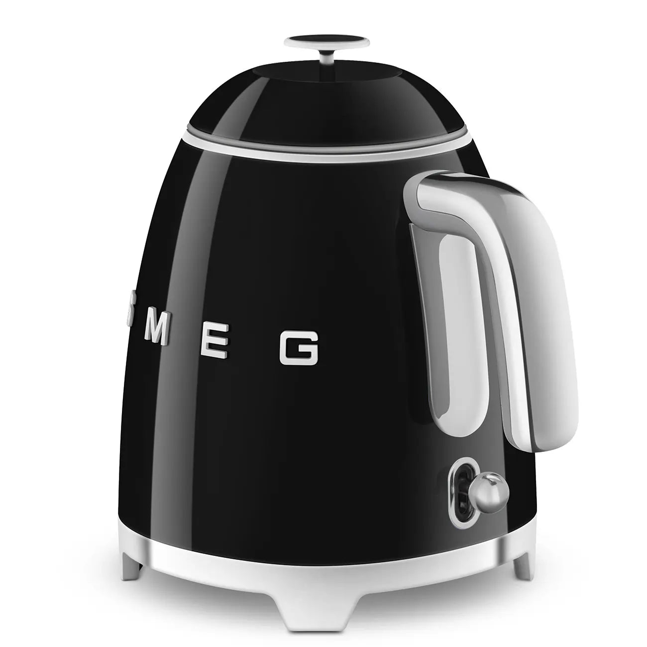 Smeg KLF05BLUK 0.8L Mini Kettle Black, Retro 50's Style, Anti-Slip Base, Auto Shut Off, 1400W | Atlantic Electrics