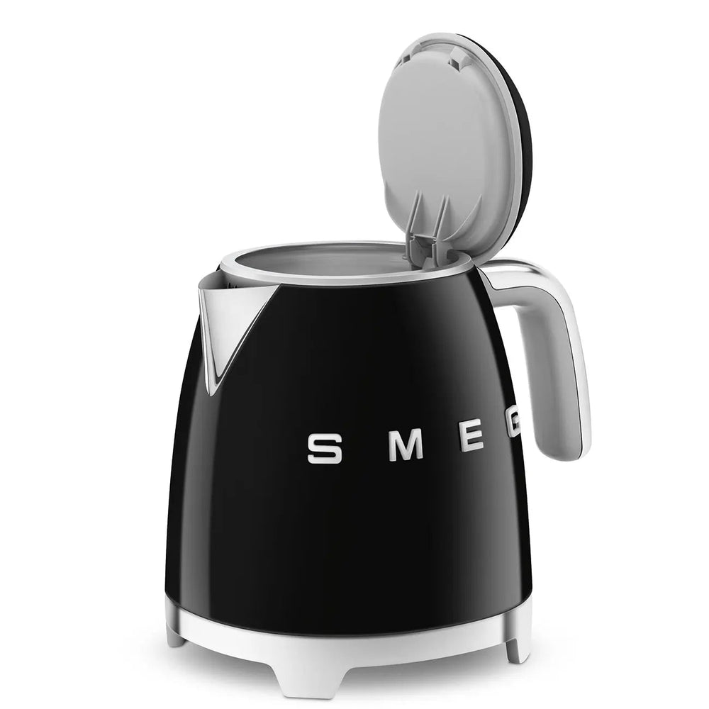 Smeg KLF05BLUK 0.8L Mini Kettle Black, Retro 50's Style, Anti-Slip Base, Auto Shut Off, 1400W | Atlantic Electrics - 40182537978079 