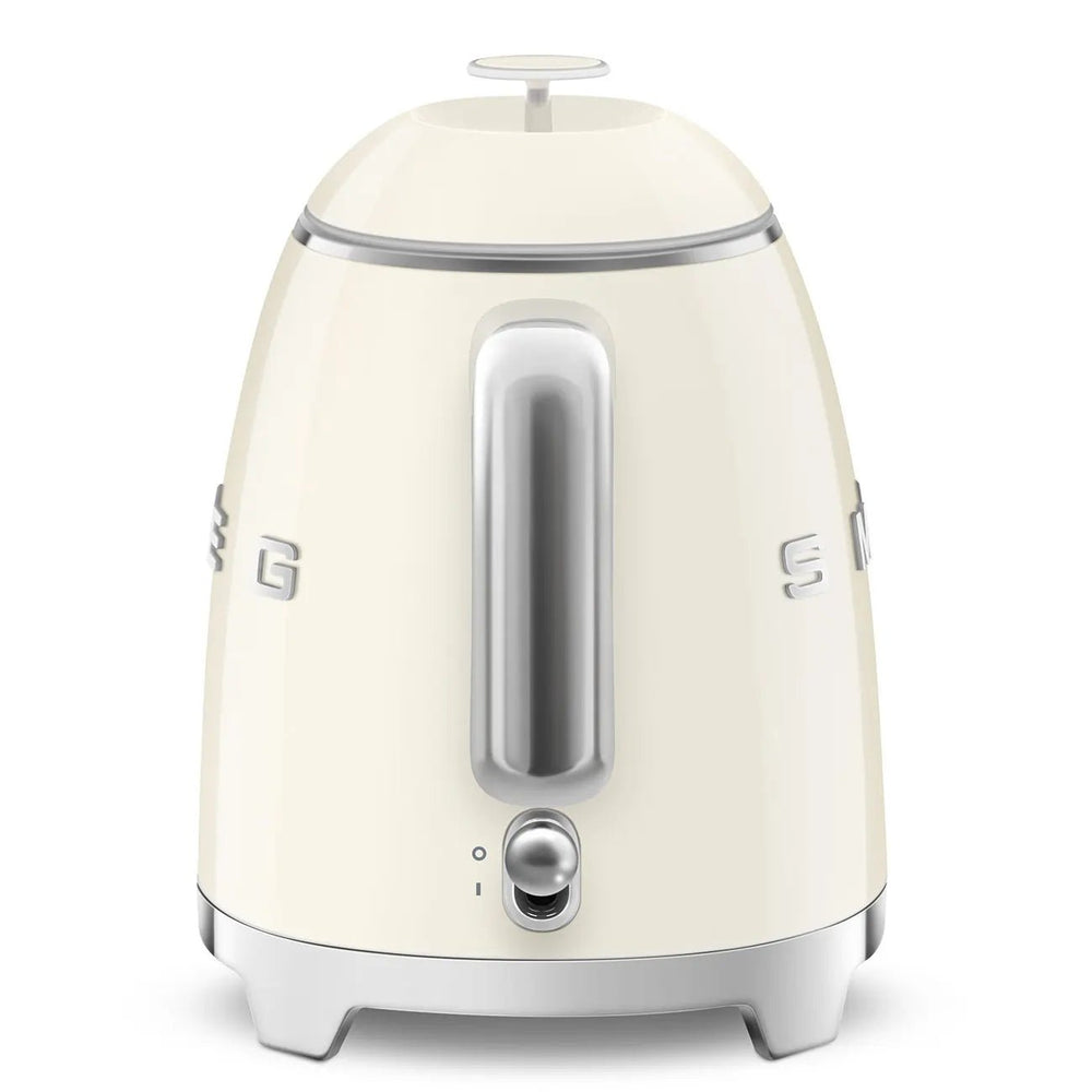 Smeg KLF05CRUK 0.8L Mini Kettle Cream, Retro 50's Style, Anti-Slip Base, Auto Shut Off, 1400W | Atlantic Electrics - 40179412304095 