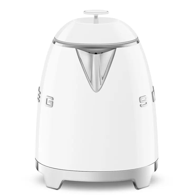 Smeg KLF05WHUK 0.8L Mini Kettle White, Retro 50's Style, Anti-Slip Base, Auto Shut Off, 1400W | Atlantic Electrics