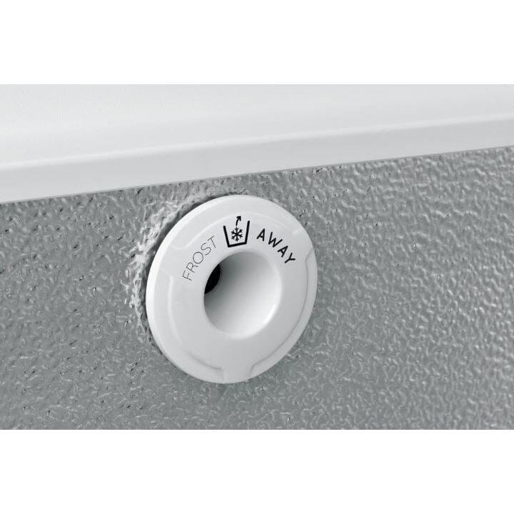 Zanussi ZCAN20FW1 198L Chest Freezer - White | Atlantic Electrics - 39478564847839 