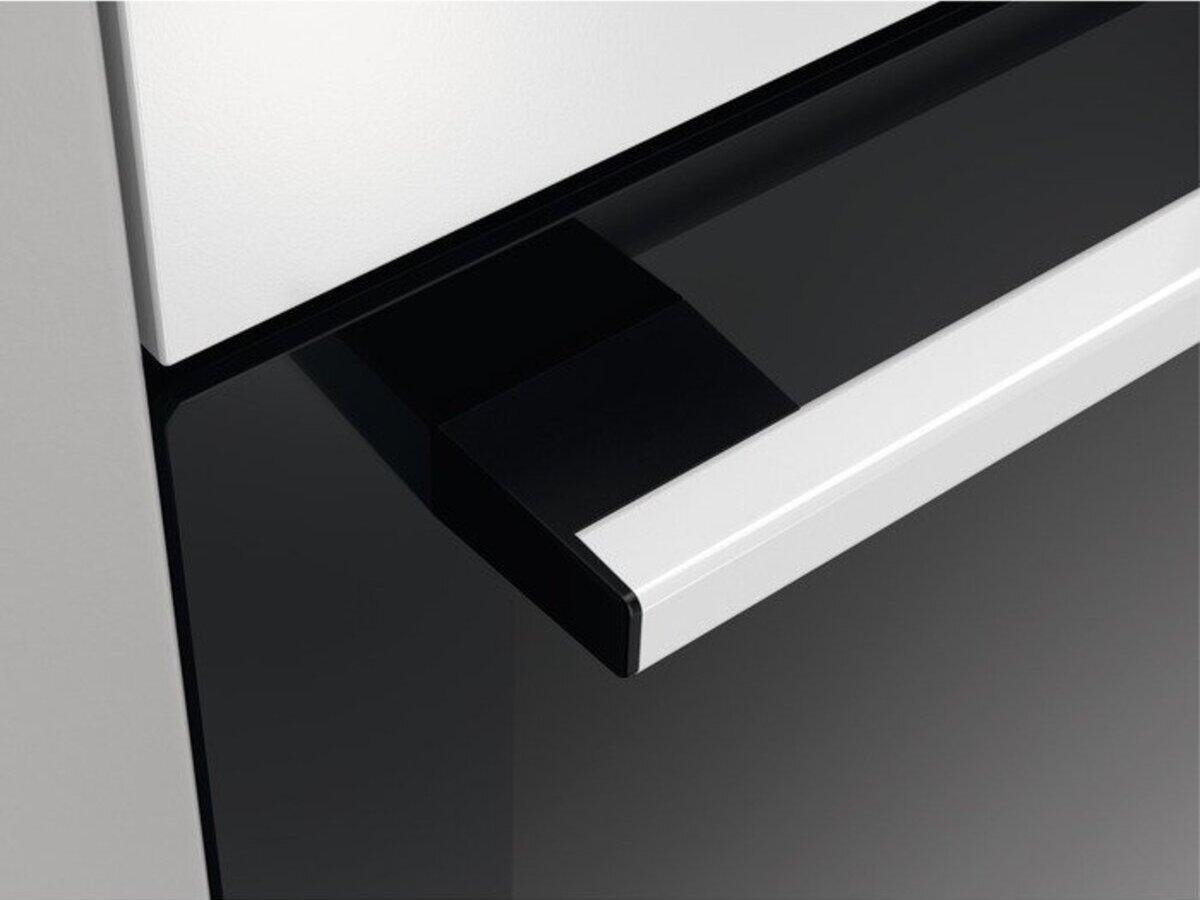 Zanussi ZOHNX3W1 Built In Single Oven Electric - White | Atlantic Electrics